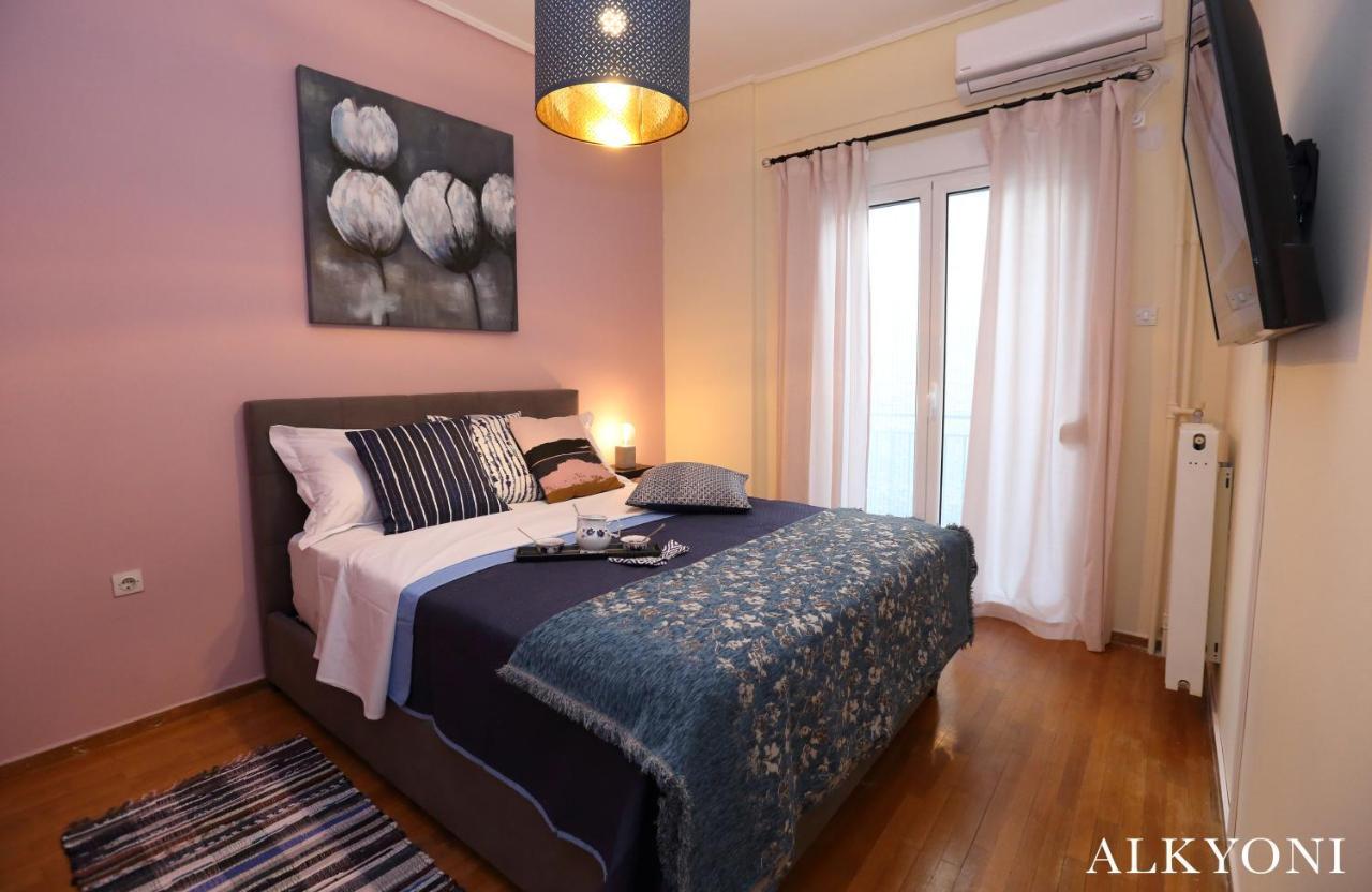 Melma Properties- Alkyoni Apartment By The Sea In 피레아스 외부 사진