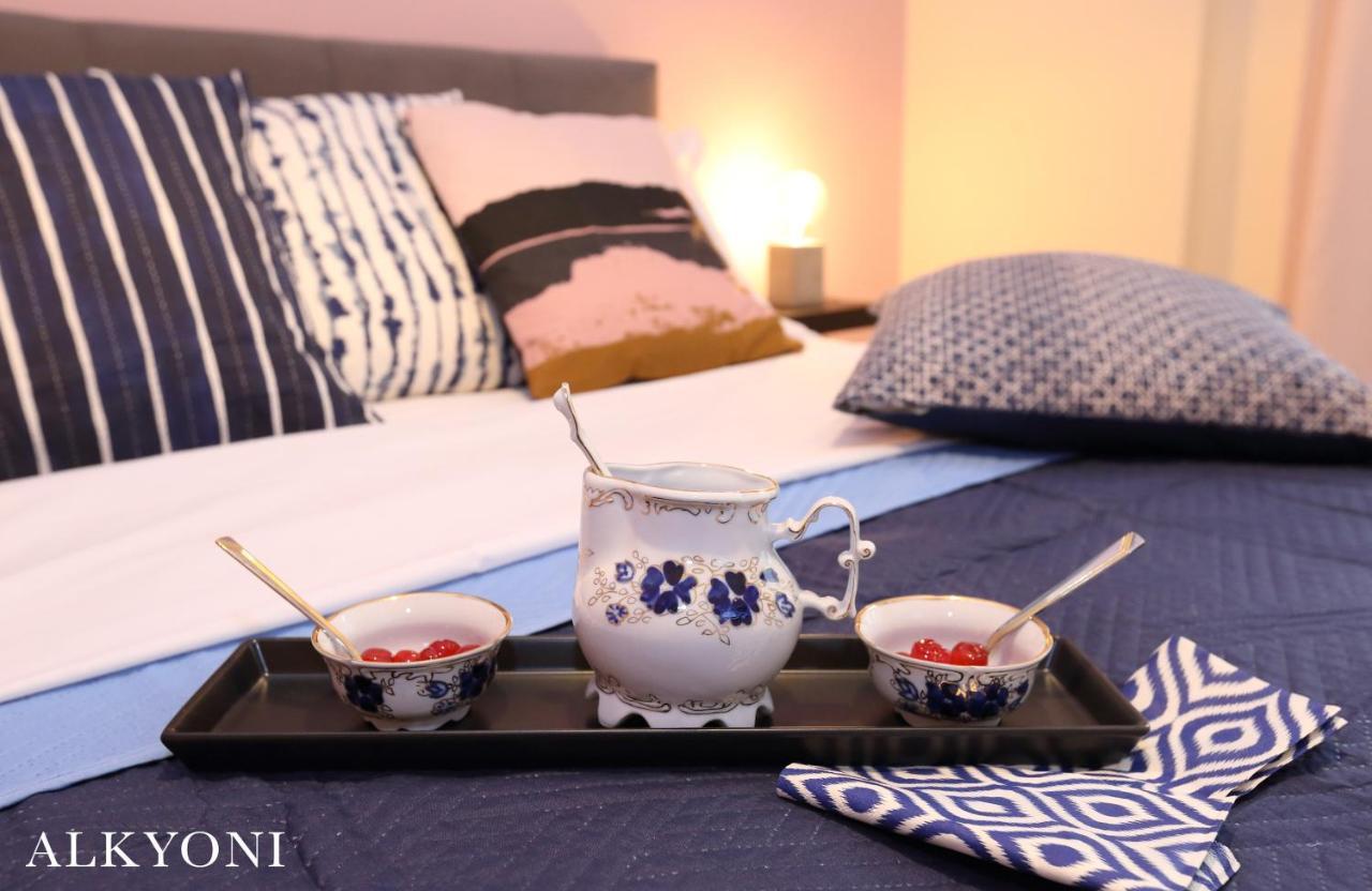 Melma Properties- Alkyoni Apartment By The Sea In 피레아스 외부 사진