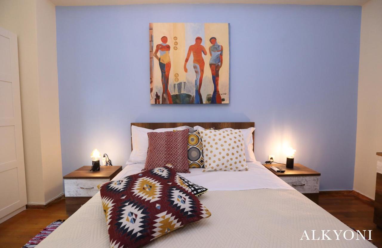 Melma Properties- Alkyoni Apartment By The Sea In 피레아스 외부 사진